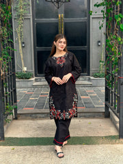 Saha Embroidered 2pcs