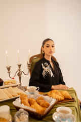 Mor Embroidered 2-Pieces