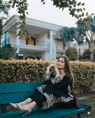 Black Eyed Embroidered 2pcs