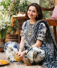 Novera – 3-Piece Embroidered Lawn Suit