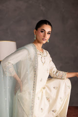 Lumina – 3-Piece Embroidered Lawn Suit