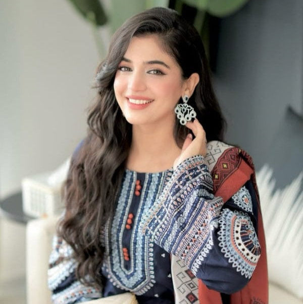 Roha Embroidered 3pc